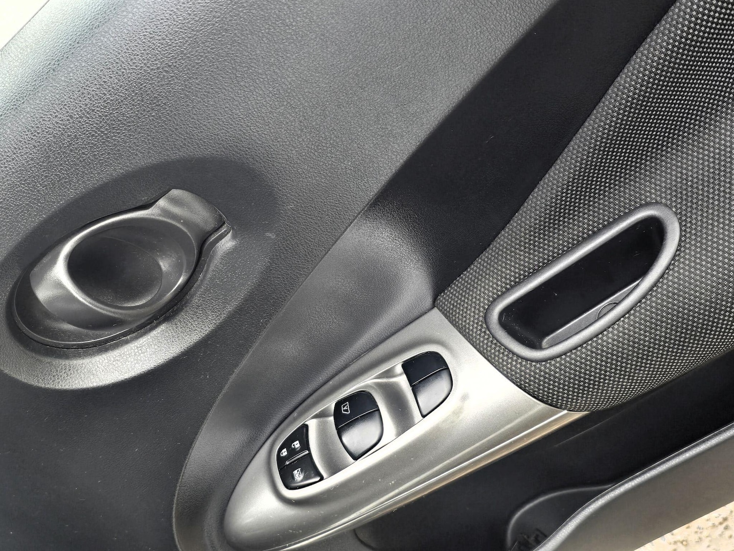 Used Nissan Juke 2012 for sale - 76359904: Photo 23