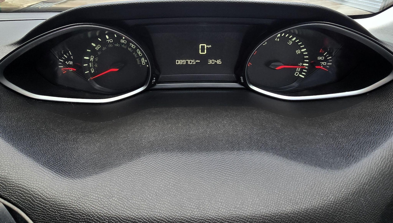 Used Peugeot 308 2016 for sale - 76886428: Photo 16