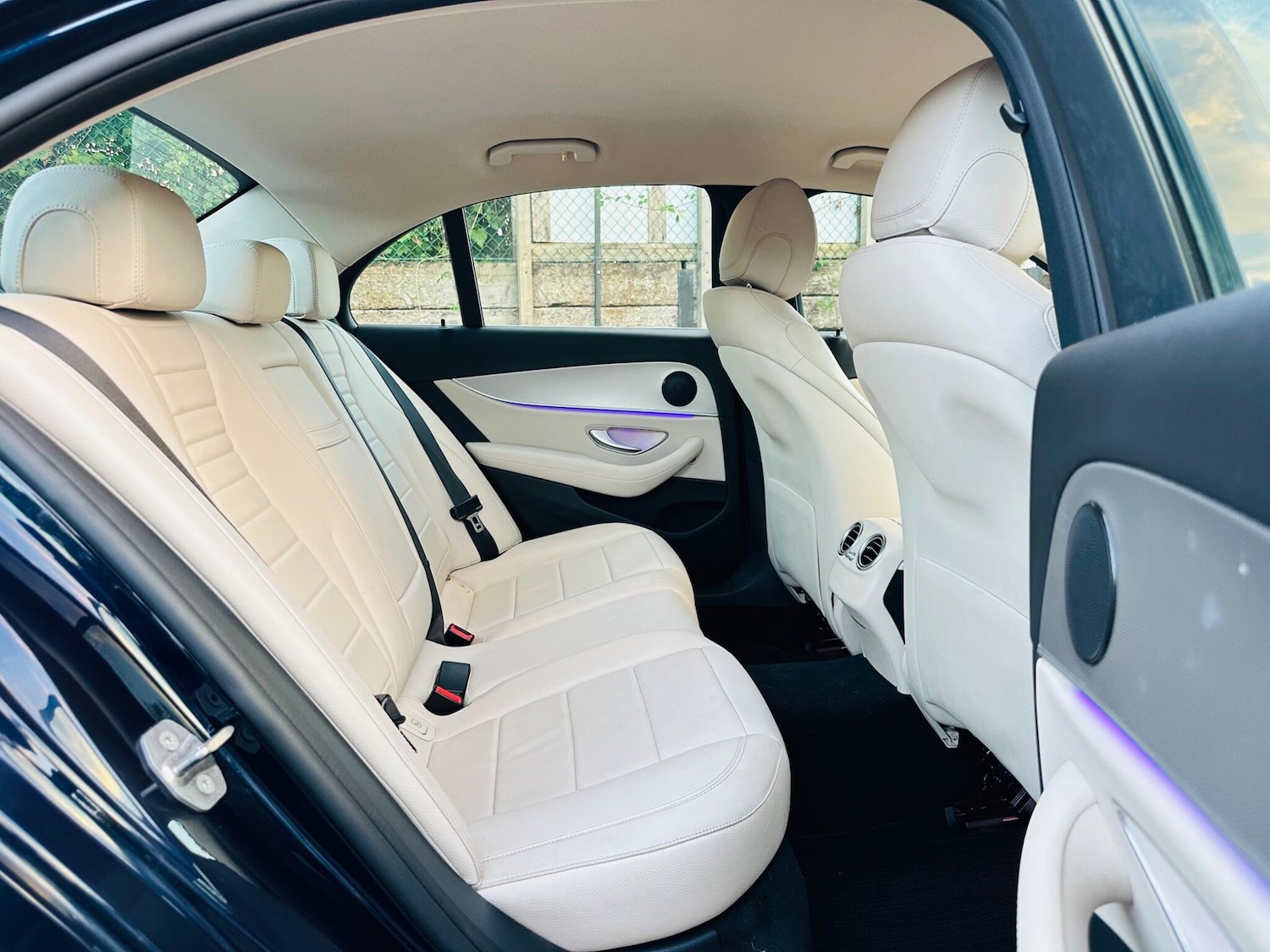 Used Mercedes-Benz E Class 2016 for sale - 76691153: Photo 26