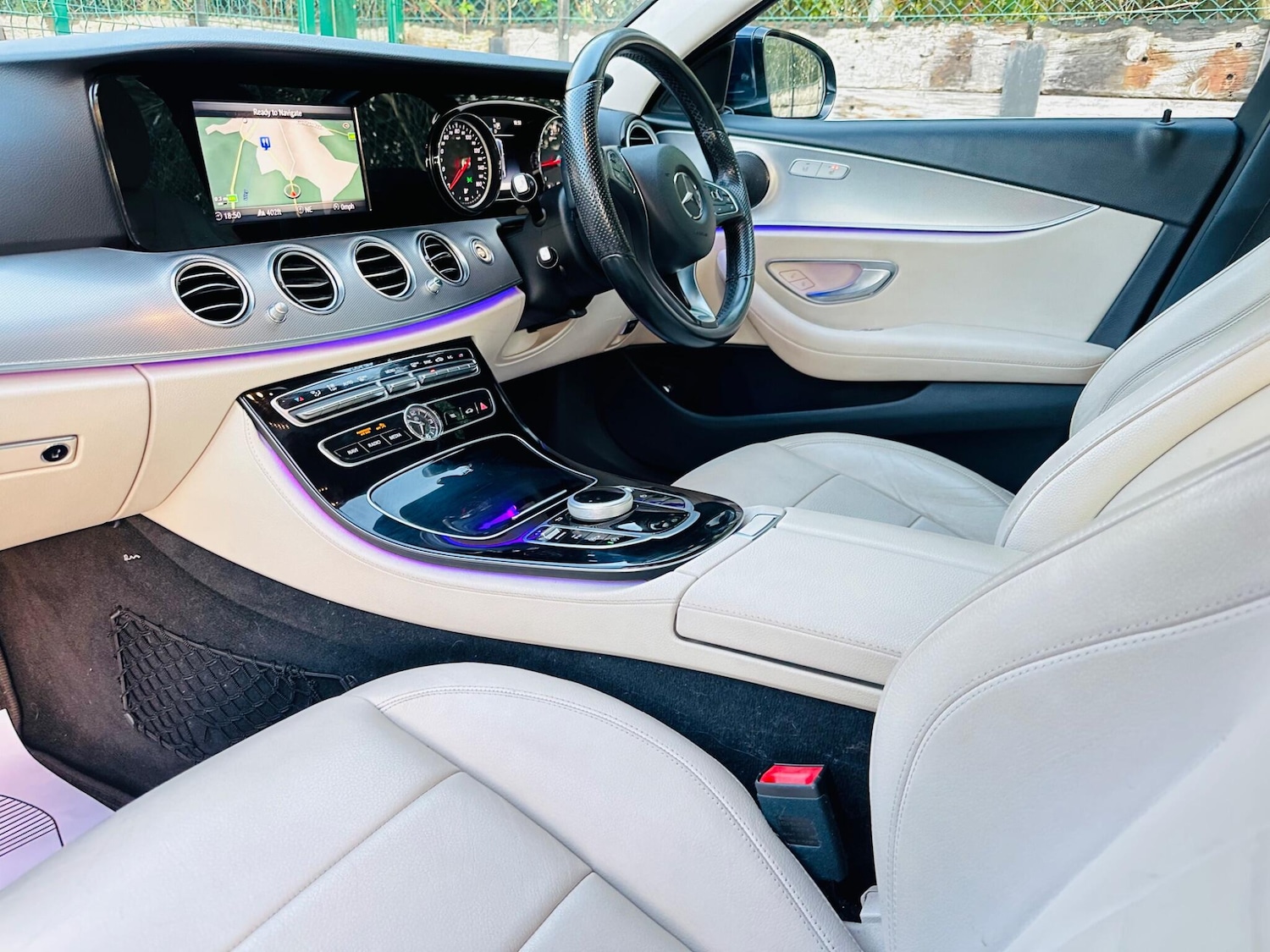 Used Mercedes-Benz E Class 2016 for sale - 76691153: Photo 27