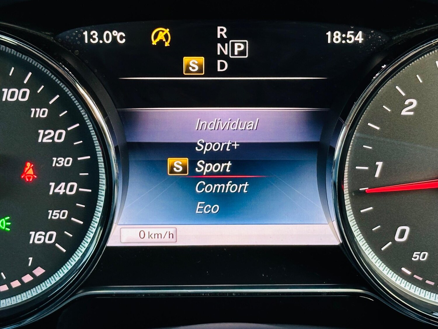 Used Mercedes-Benz E Class 2016 for sale - 76691153: Photo 43