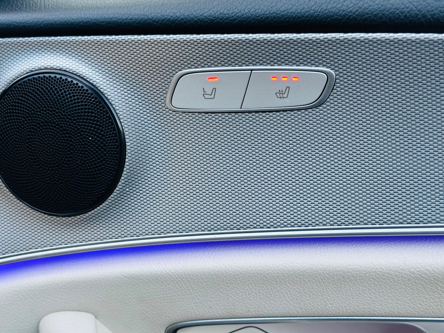 Used Mercedes-Benz E Class 2016 for sale - 76691153: Photo 5