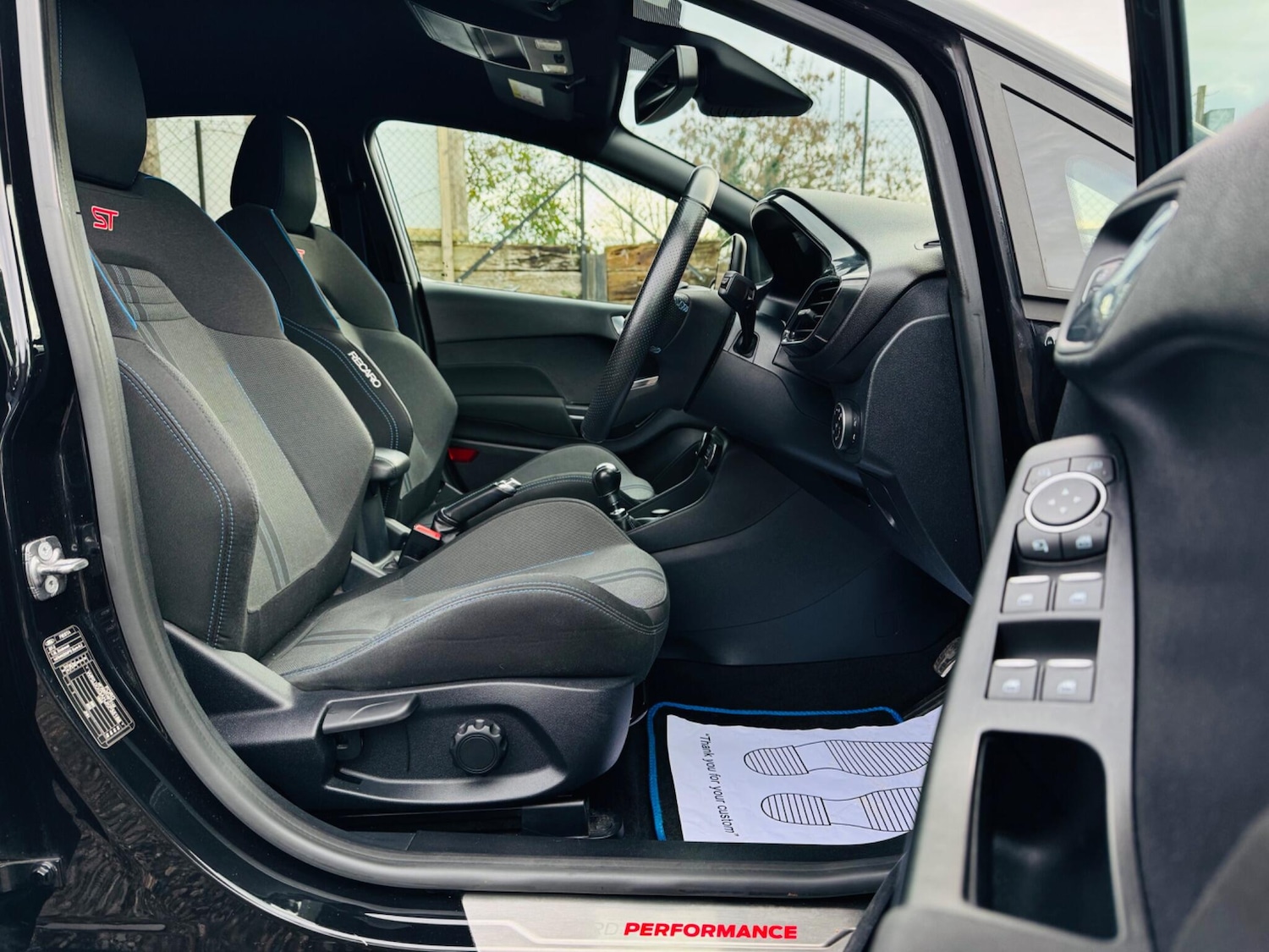 Used Ford Fiesta 2019 for sale - 76839951: Photo 25