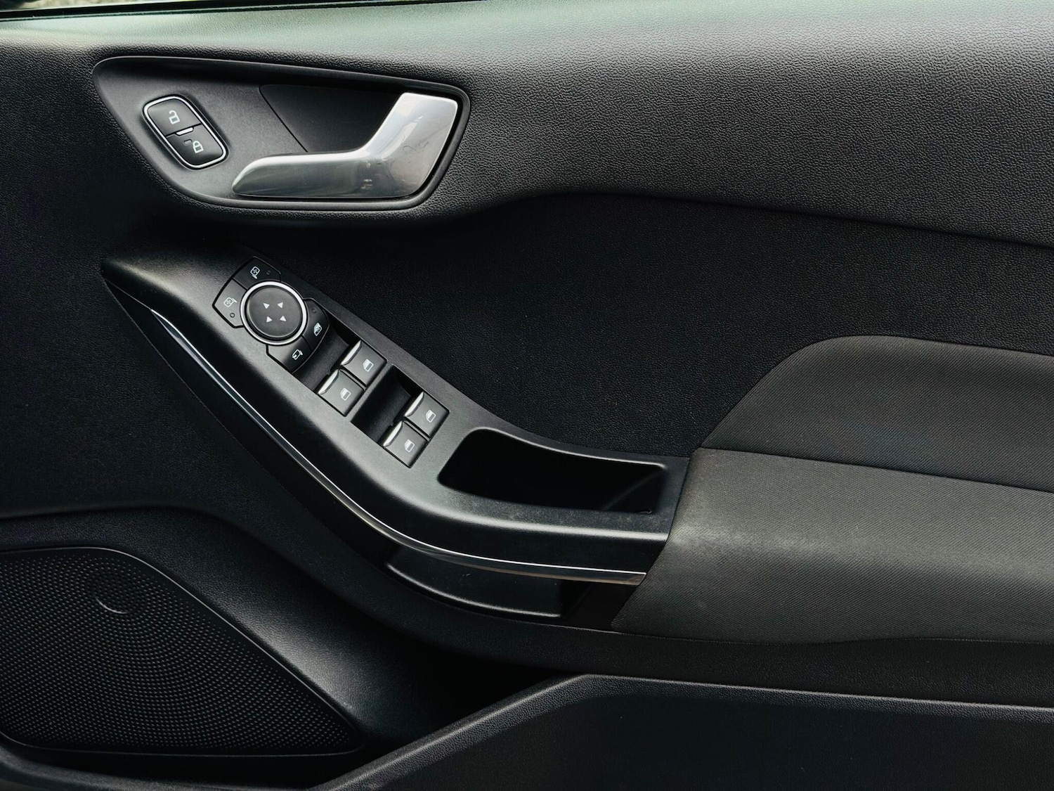 Used Ford Fiesta 2019 for sale - 76839951: Photo 26