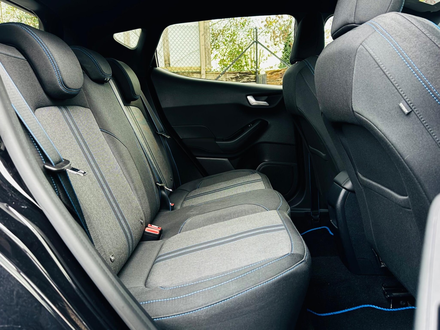 Used Ford Fiesta 2019 for sale - 76839951: Photo 30