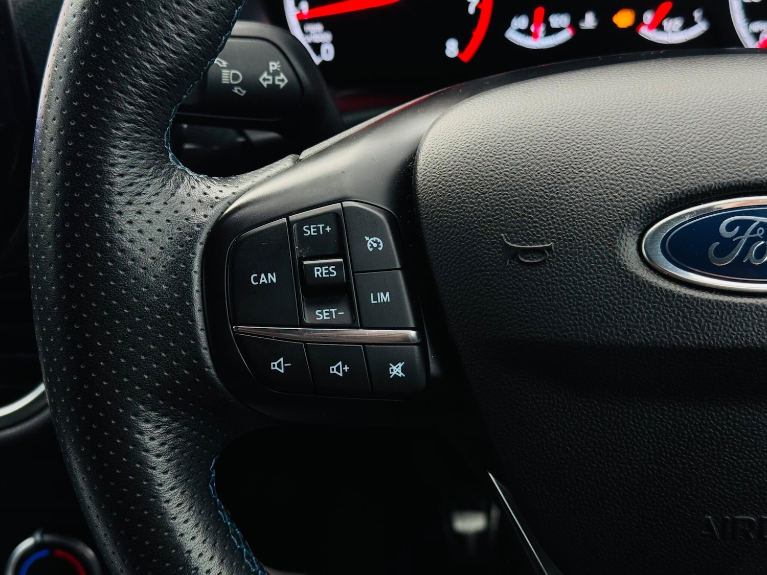 Used Ford Fiesta 2019 for sale - 76839951: Photo 39