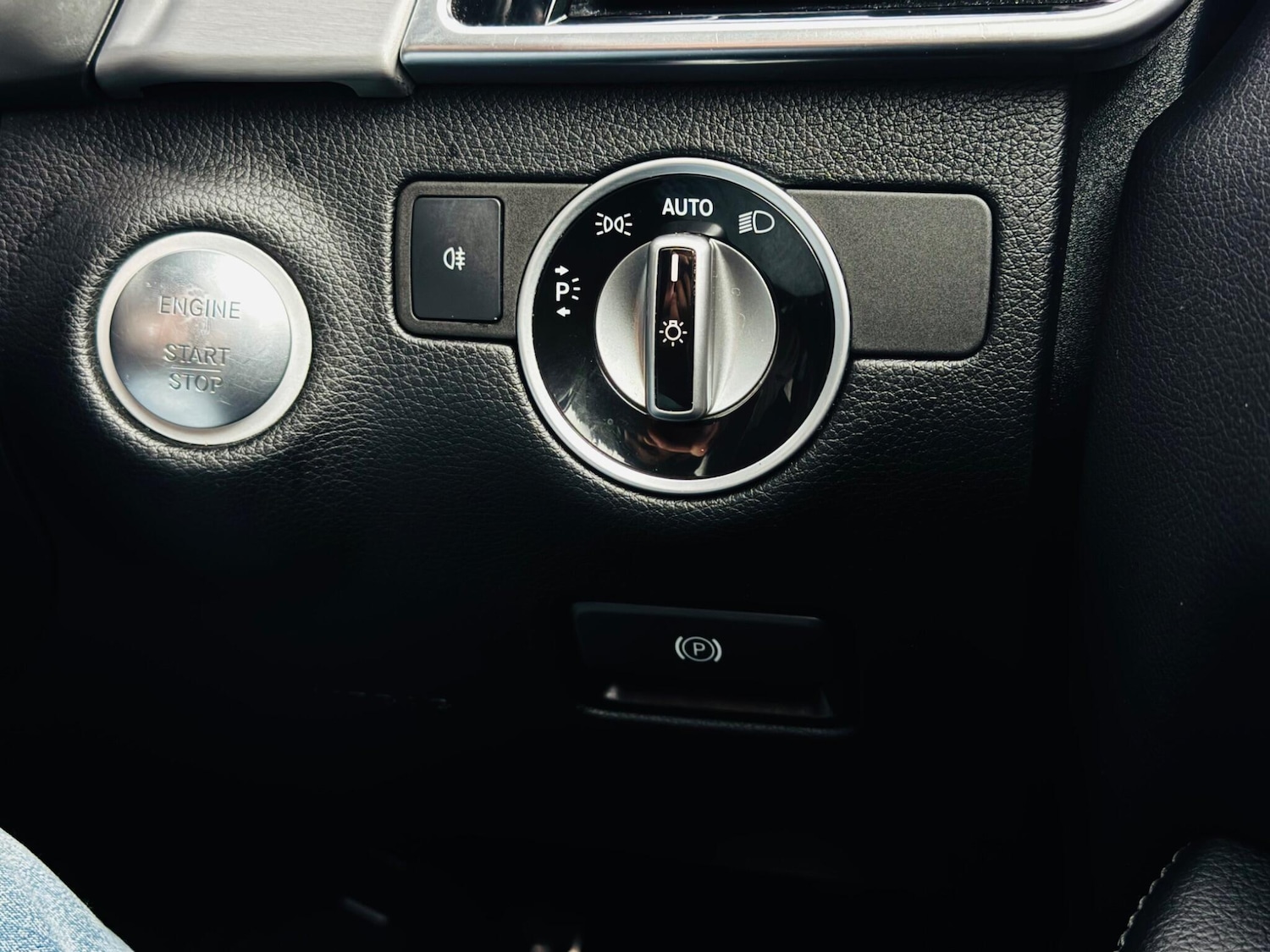 Used Mercedes-Benz GLE 2018 for sale - 76735483: Photo 44