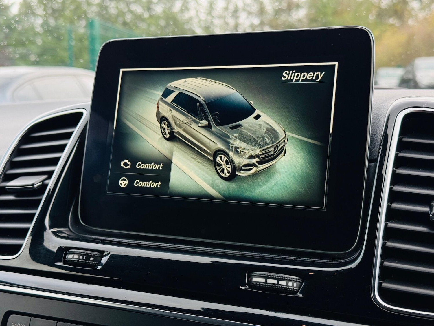 Used Mercedes-Benz GLE 2018 for sale - 76735483: Photo 58