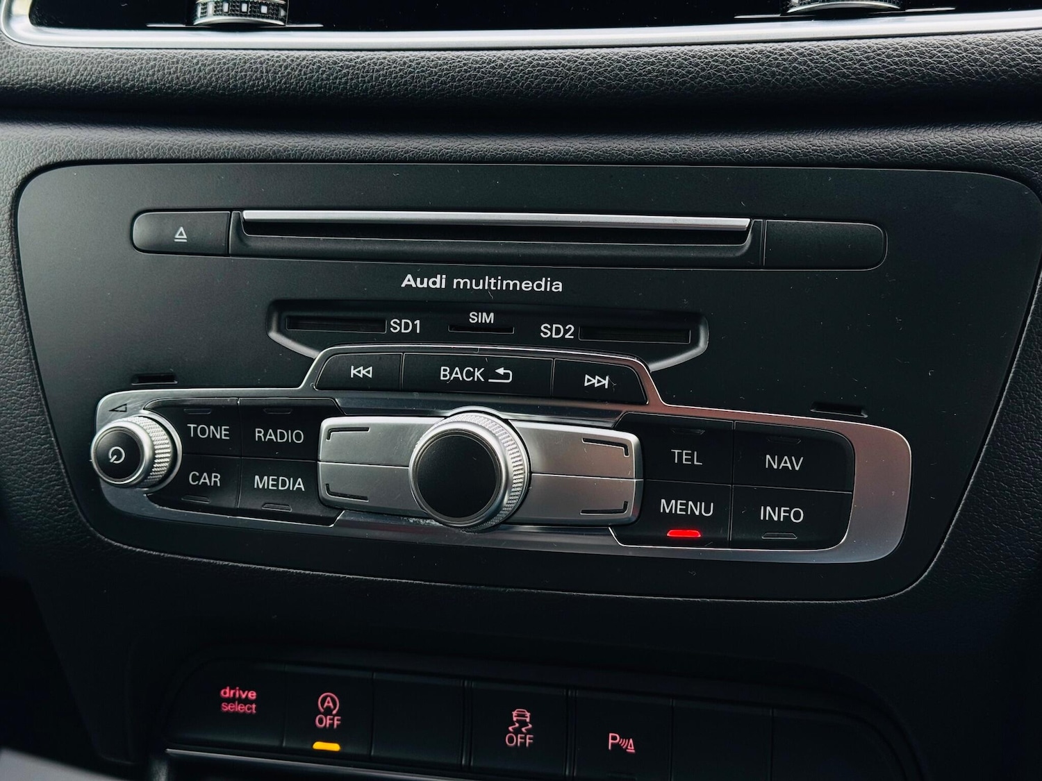 Used Audi Q3 2018 for sale - 77109633: Photo 46