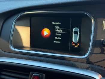 Used Volvo V40 2016 for sale - 75213782: Photo