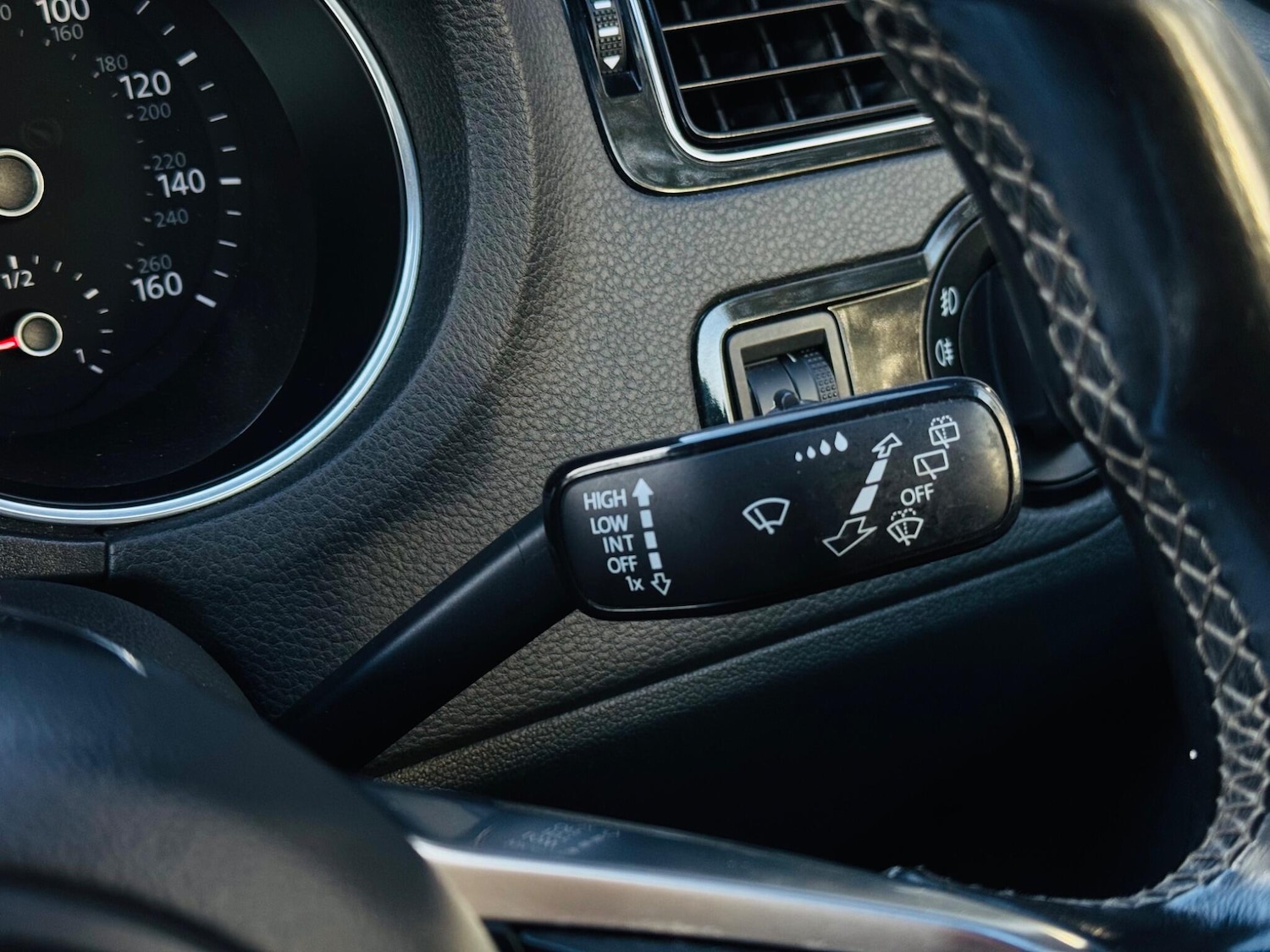 Used Volkswagen Polo 2016 for sale - 76735414: Photo 41