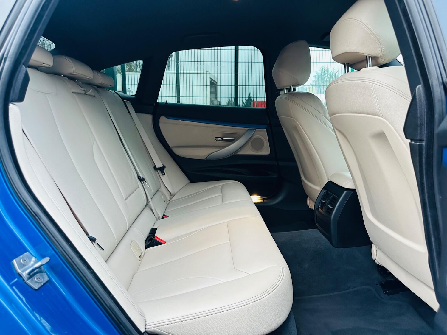 Used BMW 3 Series 2016 for sale - 76865683: Photo 29