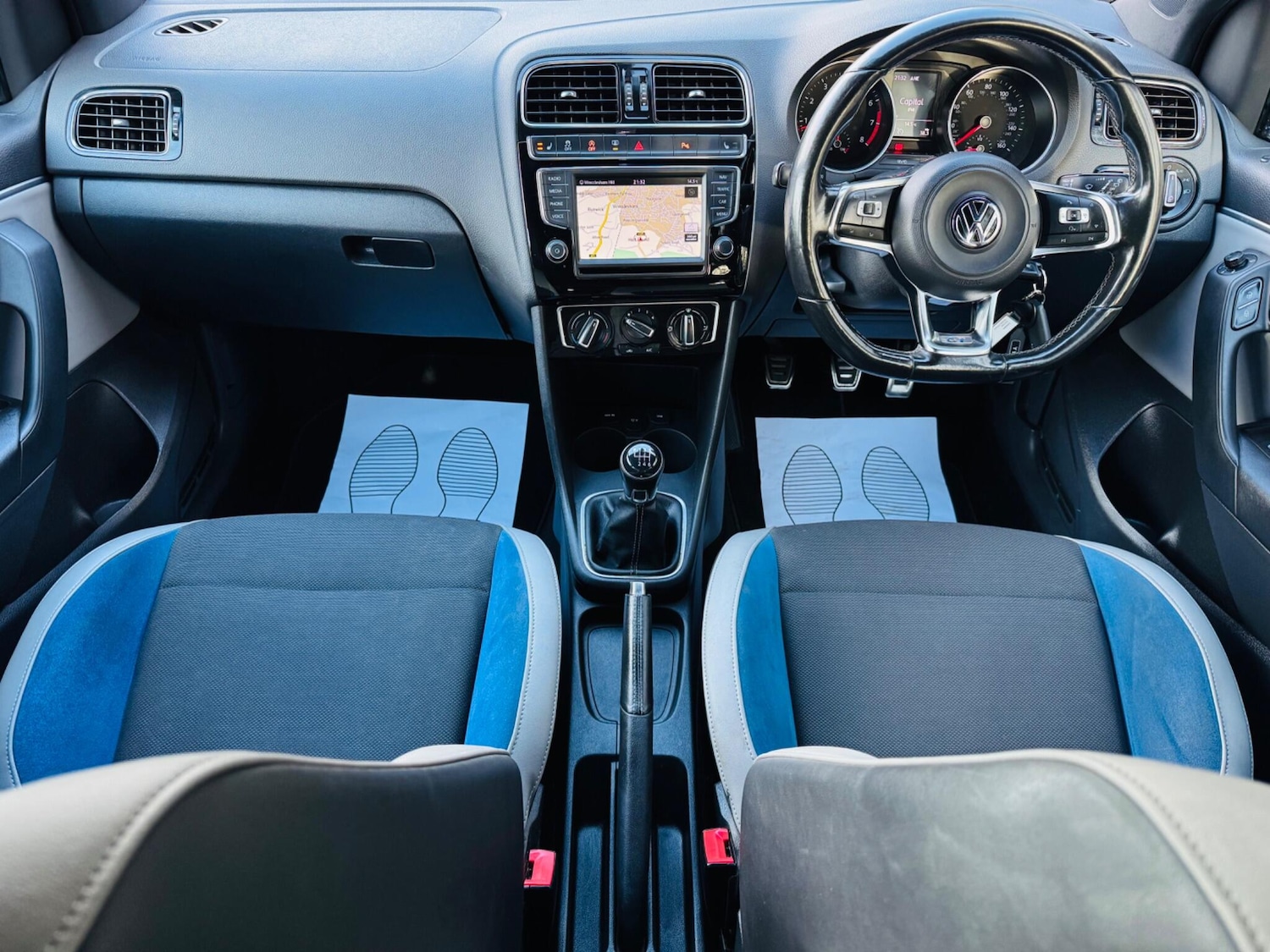 Used Volkswagen Polo 2016 for sale - 76691146: Photo 2