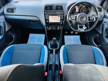 Used Volkswagen Polo 2016 for sale - 76691146: Photo