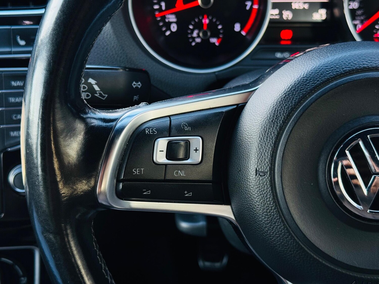 Used Volkswagen Polo 2016 for sale - 76691146: Photo 38