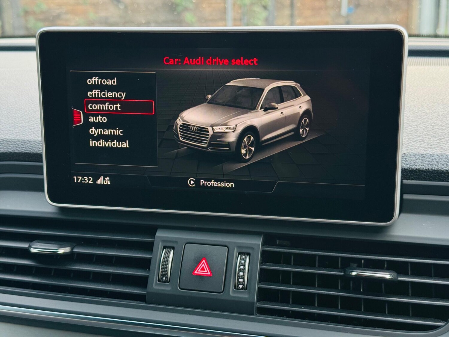 Used Audi Q5 2019 for sale - 76691147: Photo 53