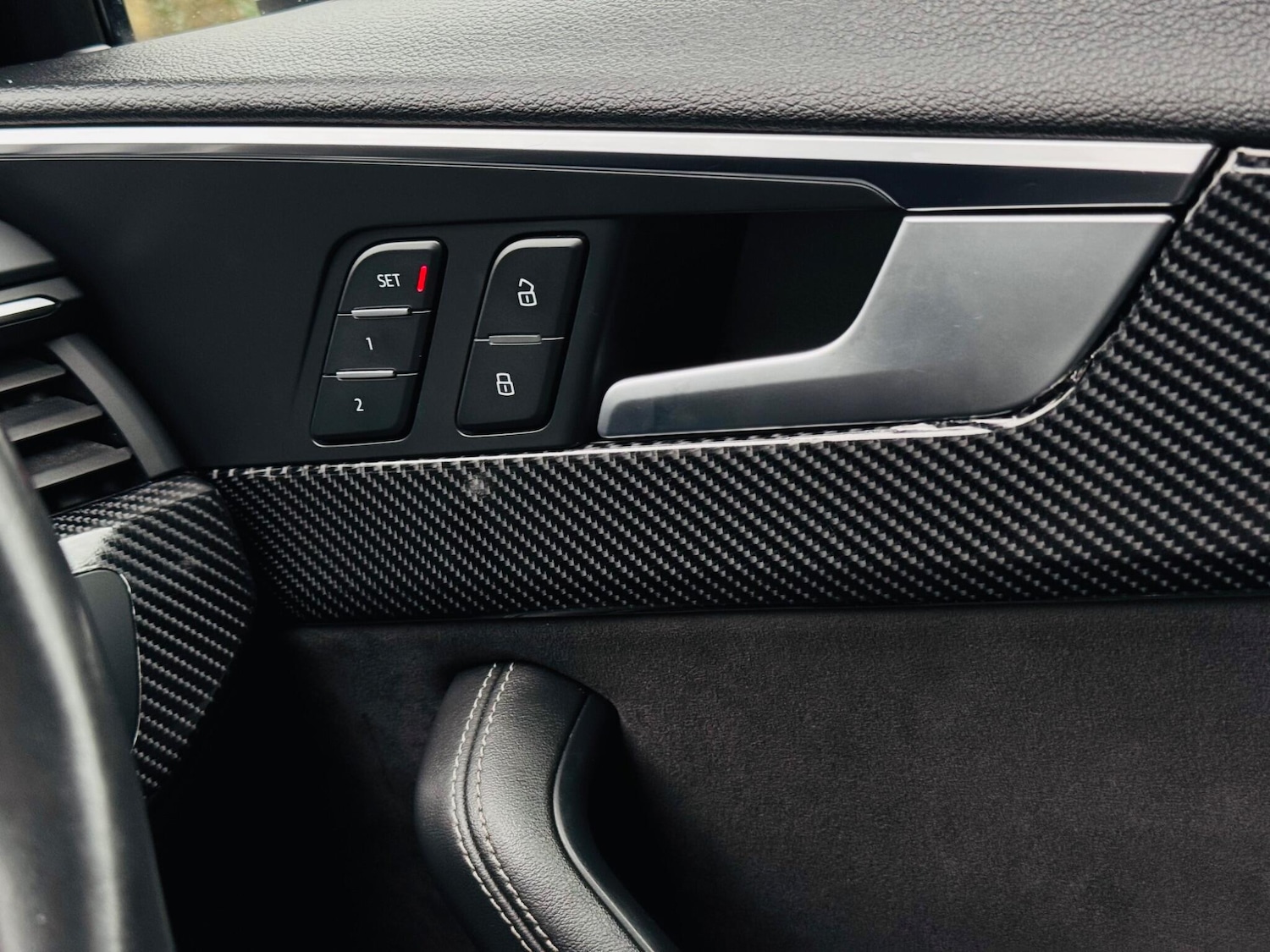 Used Audi A4 2017 for sale - 77511469: Photo 4