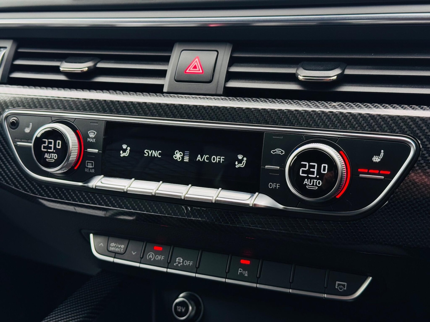 Used Audi A4 2017 for sale - 77511469: Photo 61