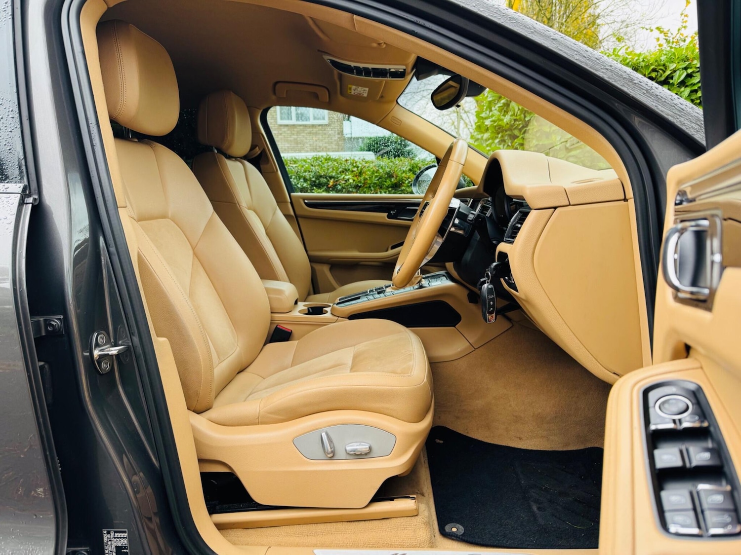 Used Porsche Macan for sale - 76735338: Photo 30