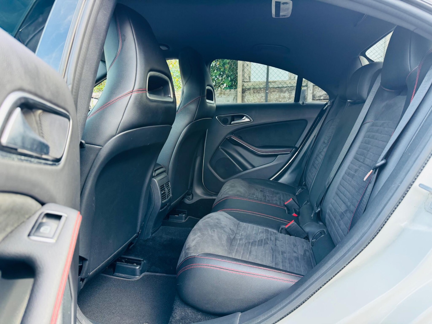 Used Mercedes-Benz CLA 2015 for sale - 76735420: Photo 30