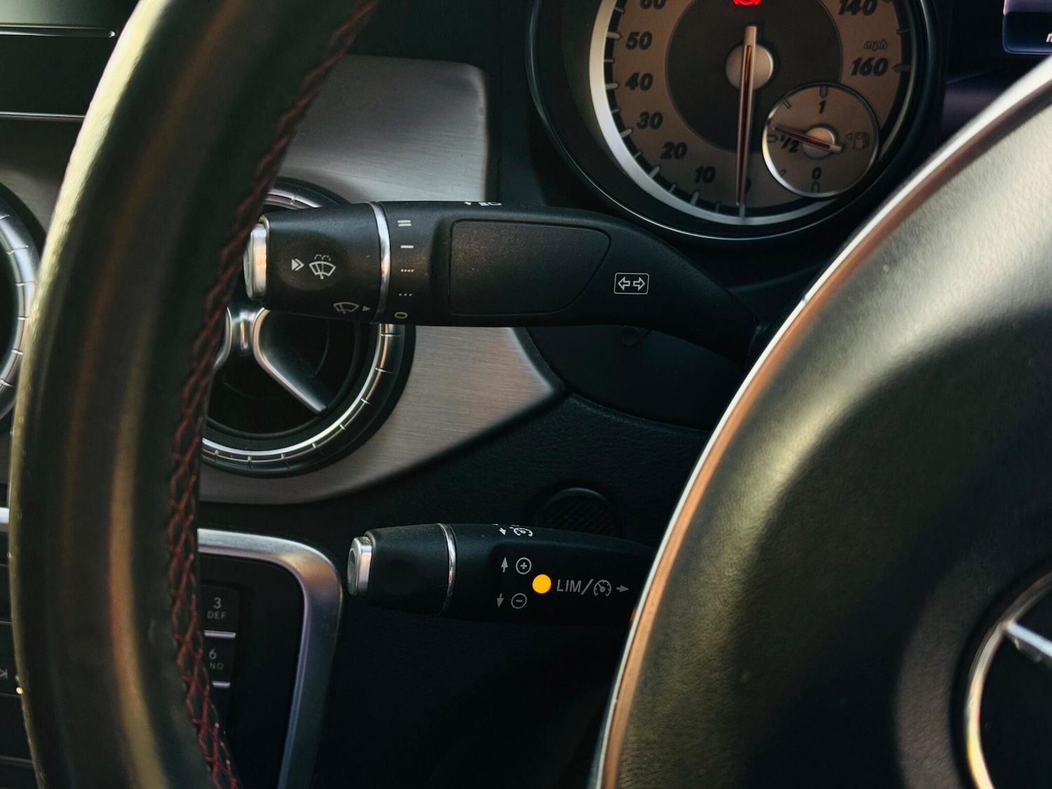 Used Mercedes-Benz CLA 2015 for sale - 76735420: Photo 37