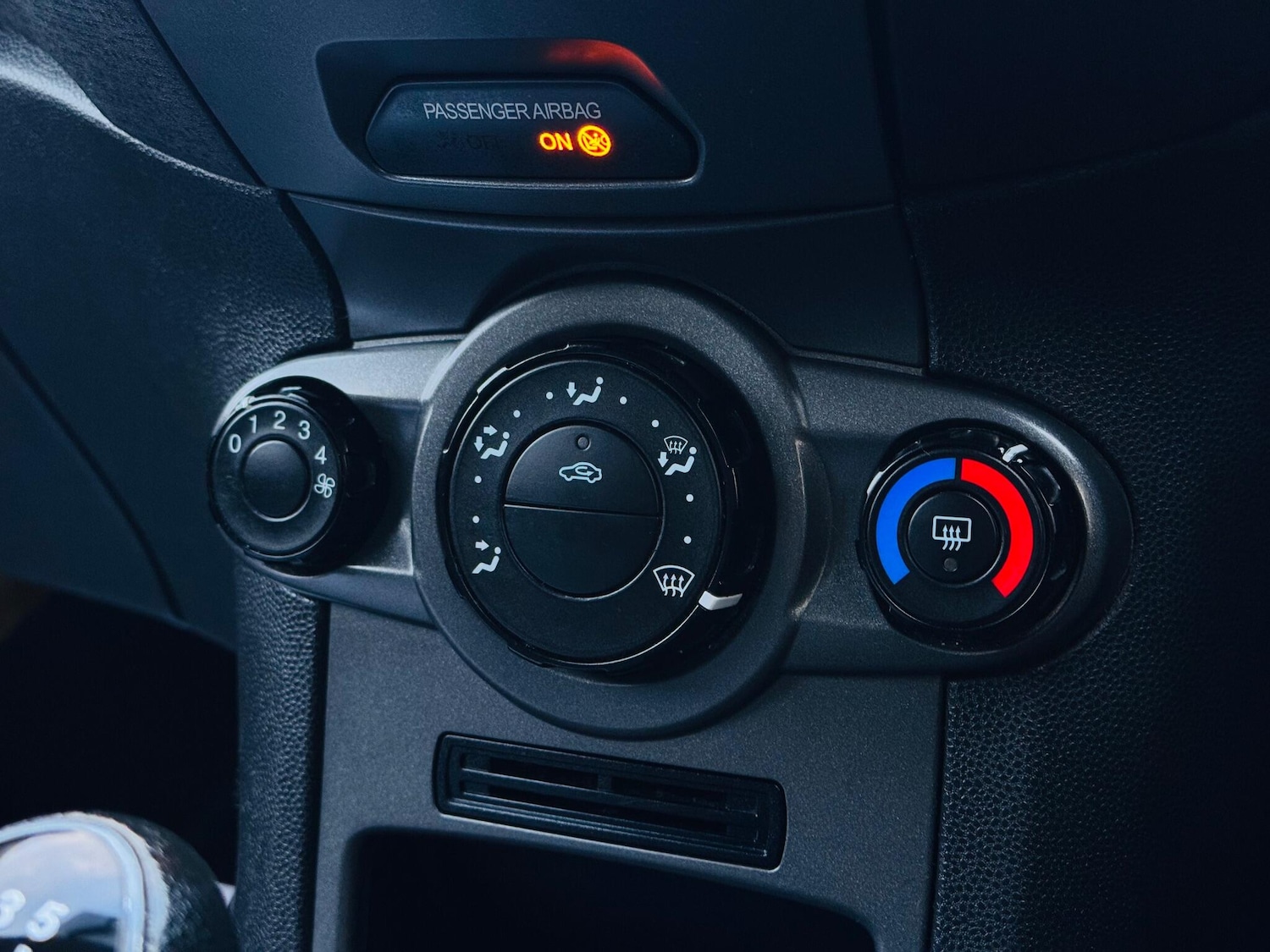 Used Ford Fiesta 2014 for sale - 77278788: Photo 40