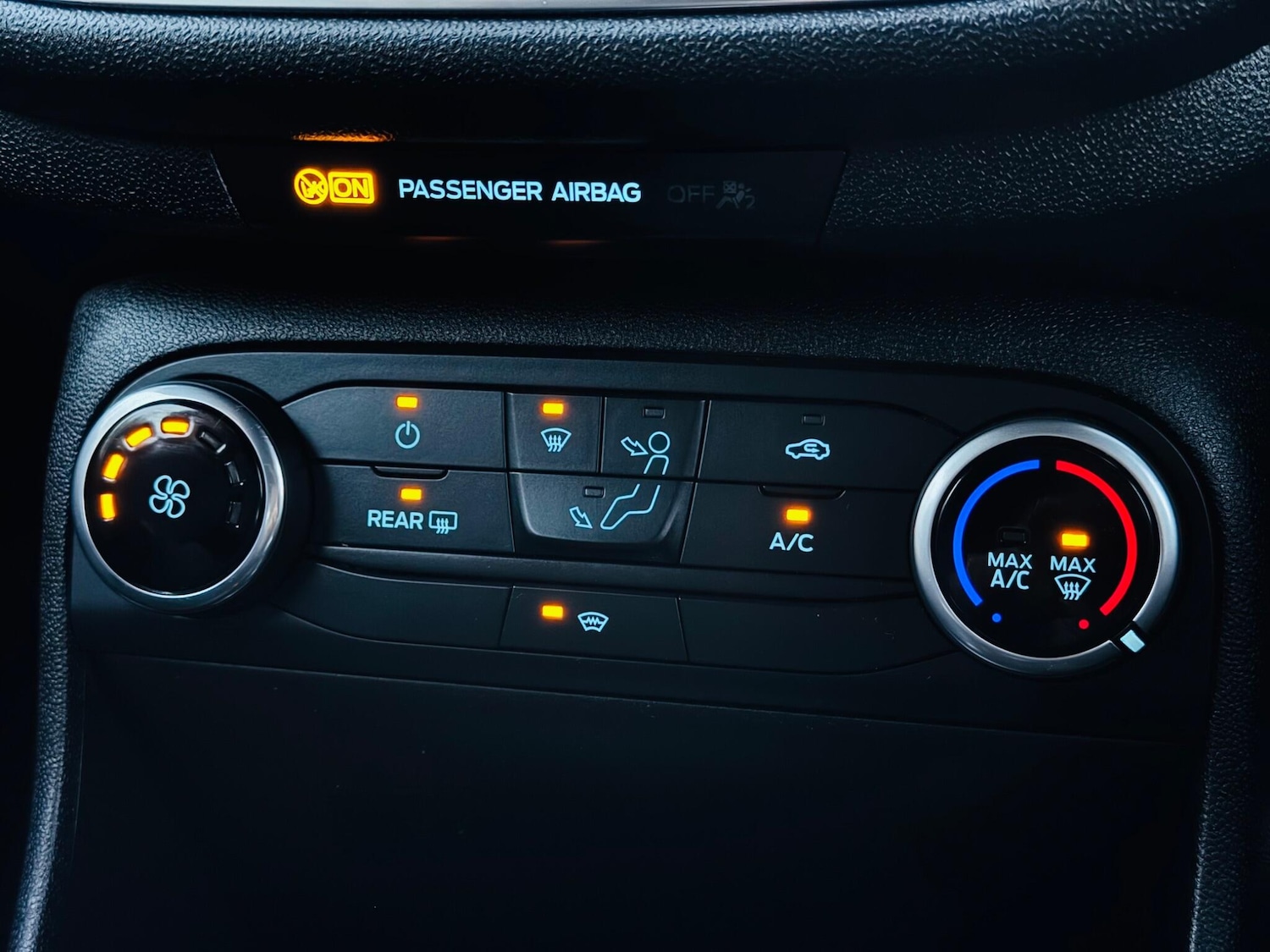 Used Ford Fiesta 2017 for sale - 76735320: Photo 42