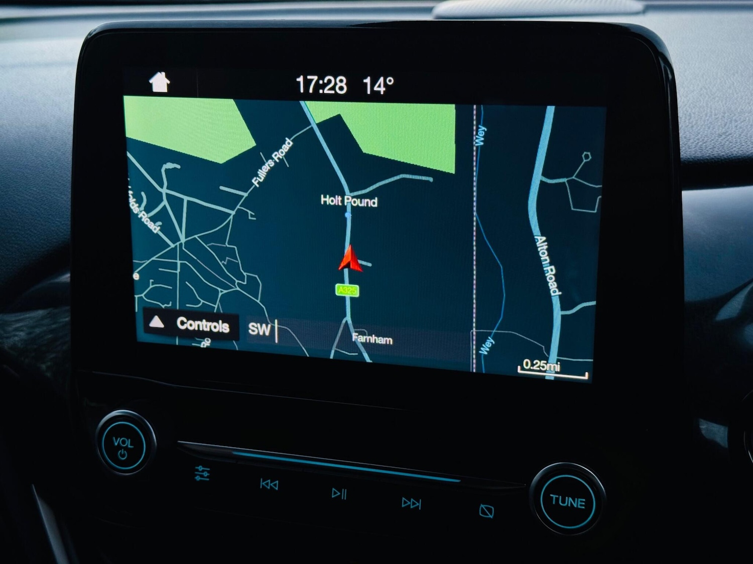 Used Ford Fiesta 2017 for sale - 76735320: Photo 46