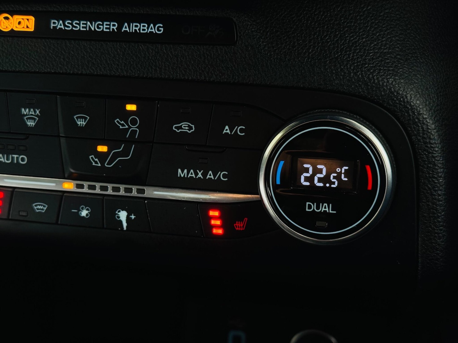 Used Ford Focus 2018 for sale - 76691144: Photo 4