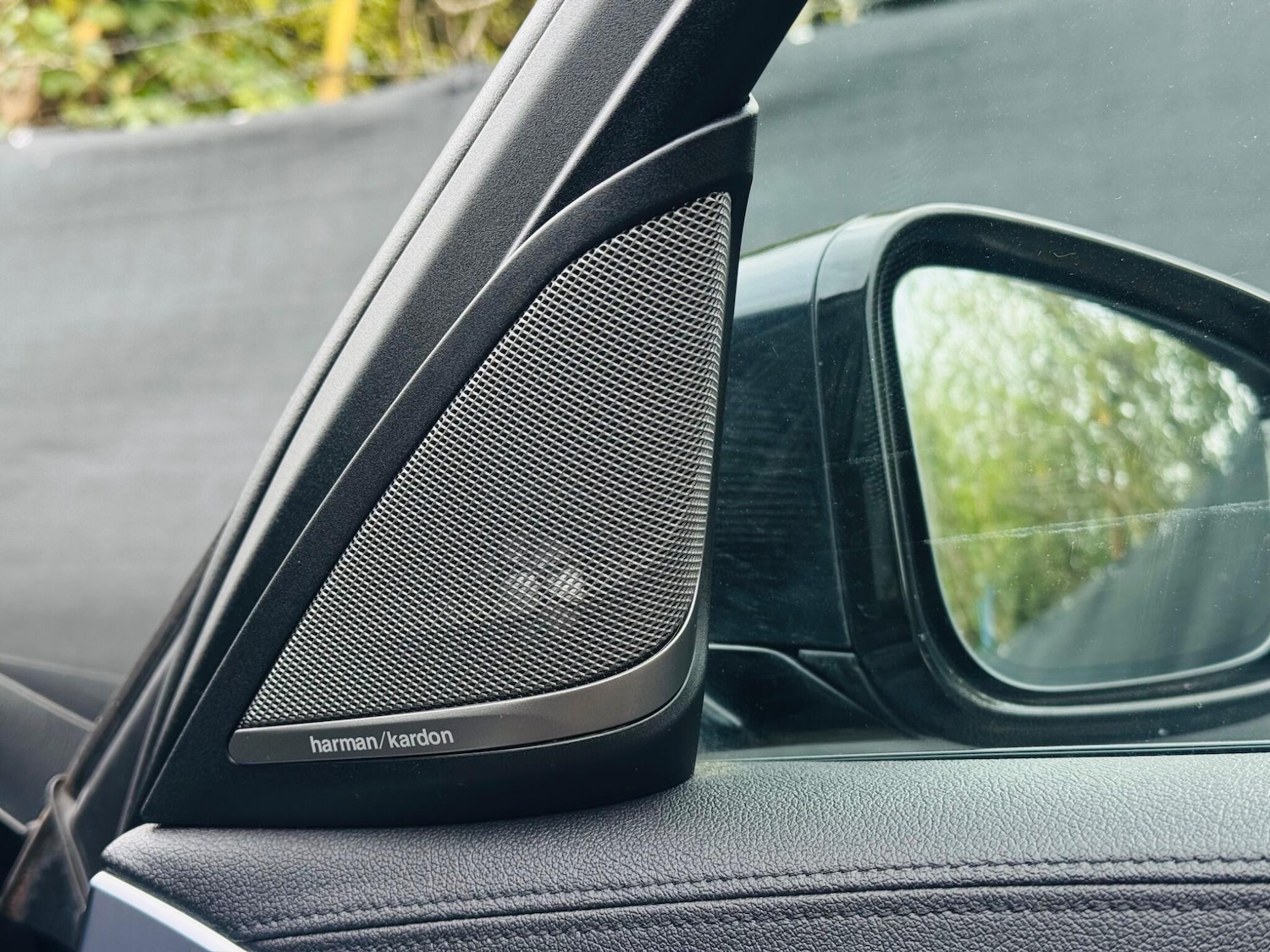 Used BMW 5 Series for sale - 78136097: Photo 2