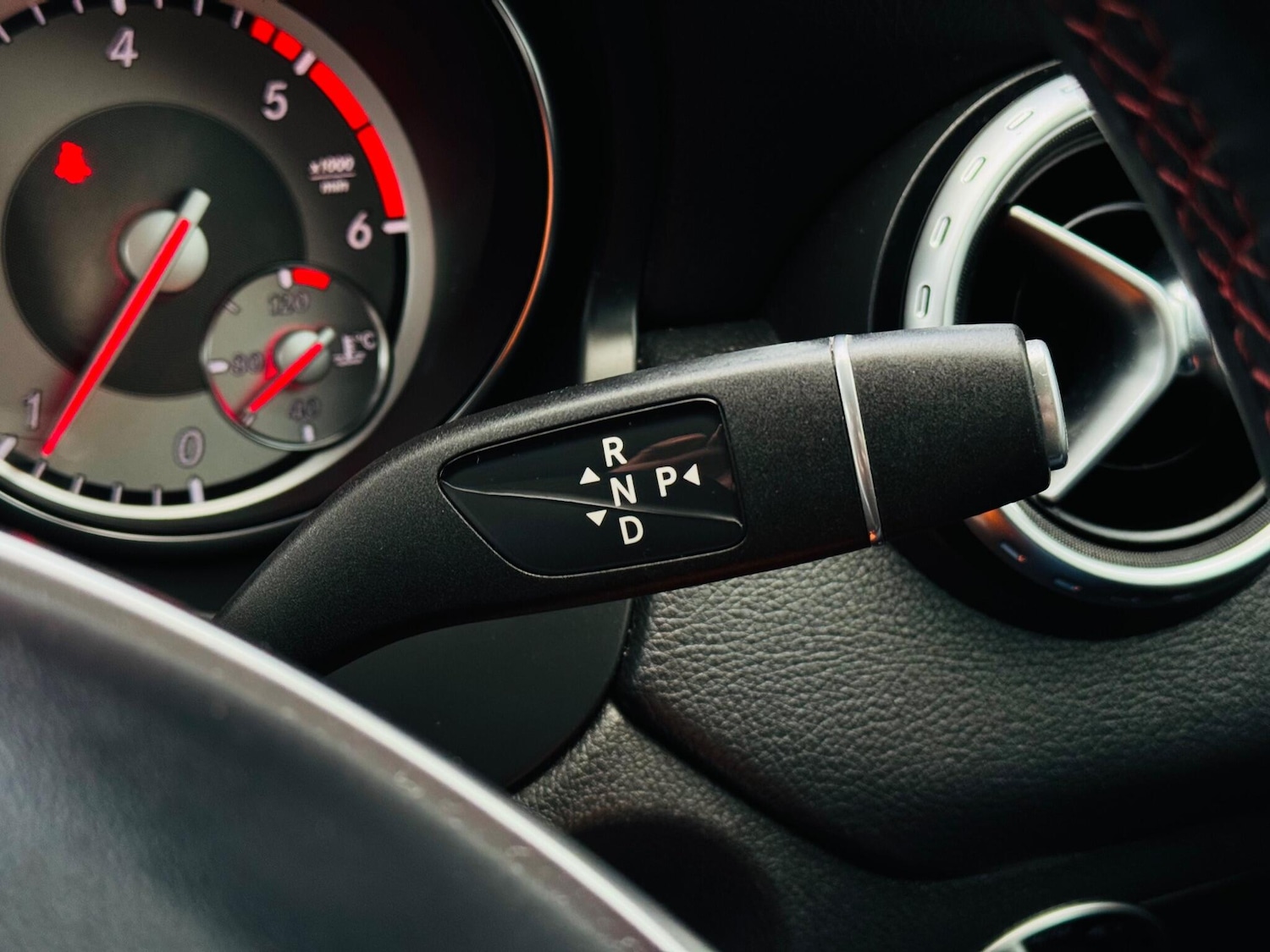 Used Mercedes-Benz GLA 2016 for sale - 77143718: Photo 44