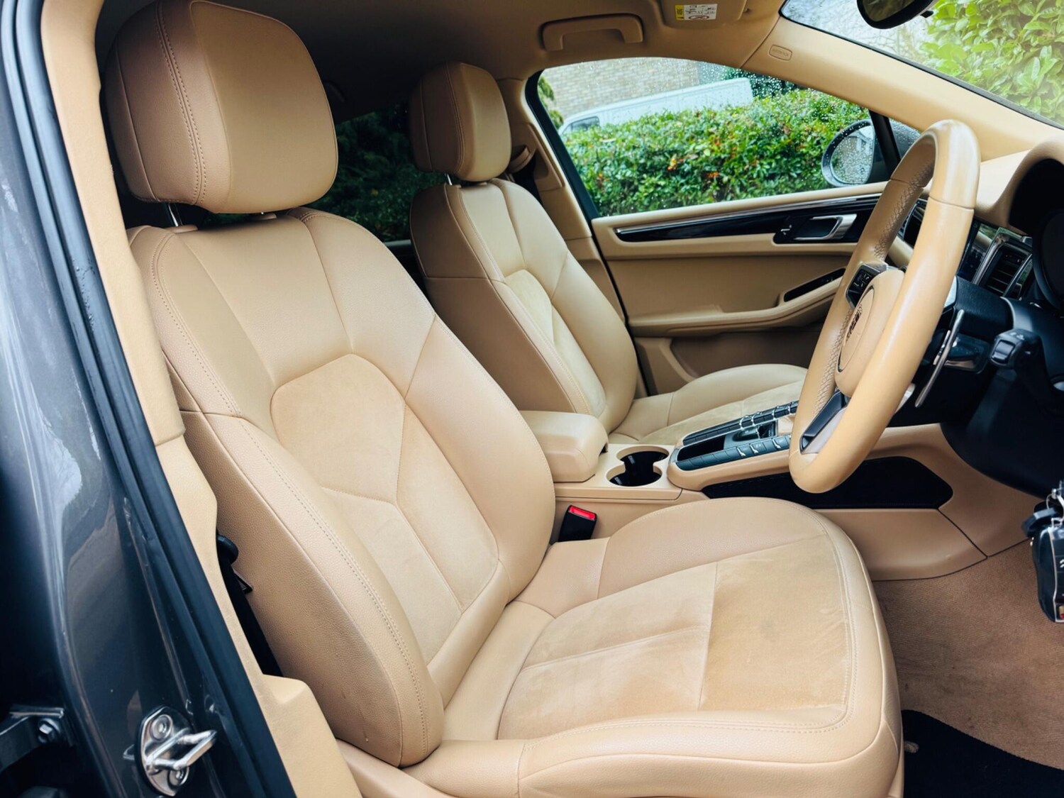 Used Porsche Macan for sale - 76691148: Photo 32