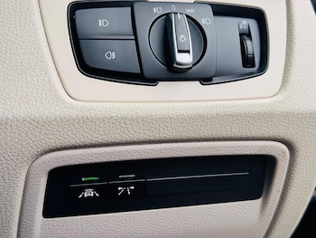 Used BMW 3 Series 2017 for sale - 78613187: Photo