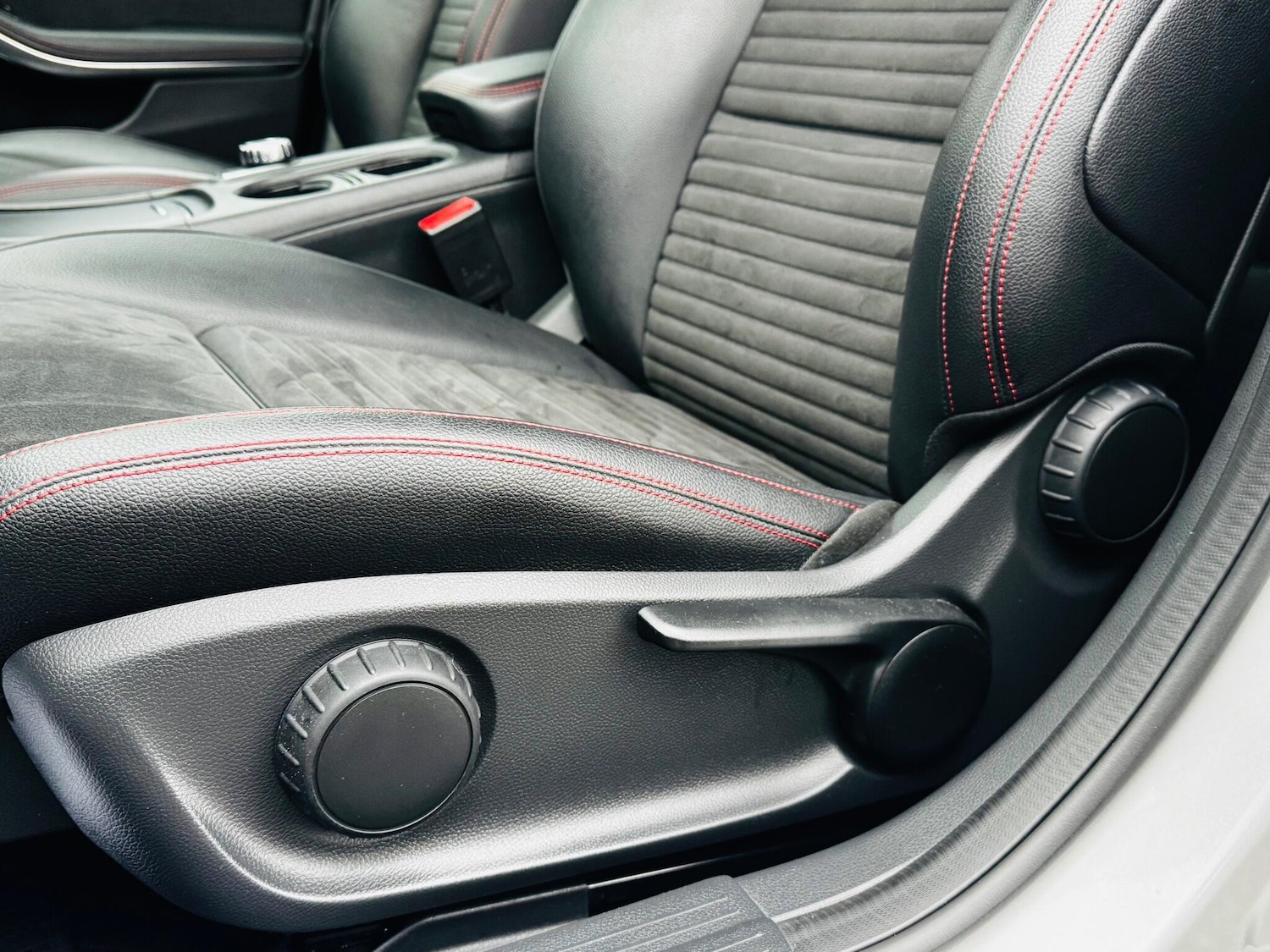 Used Mercedes-Benz A-Class 2017 for sale - 77040072: Photo 34