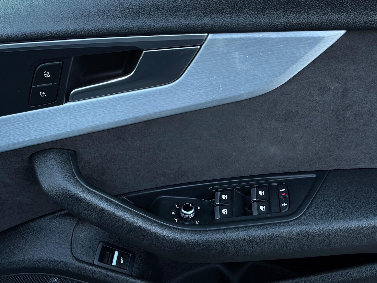 Used Audi A4 2016 for sale - 77108811: Photo 25