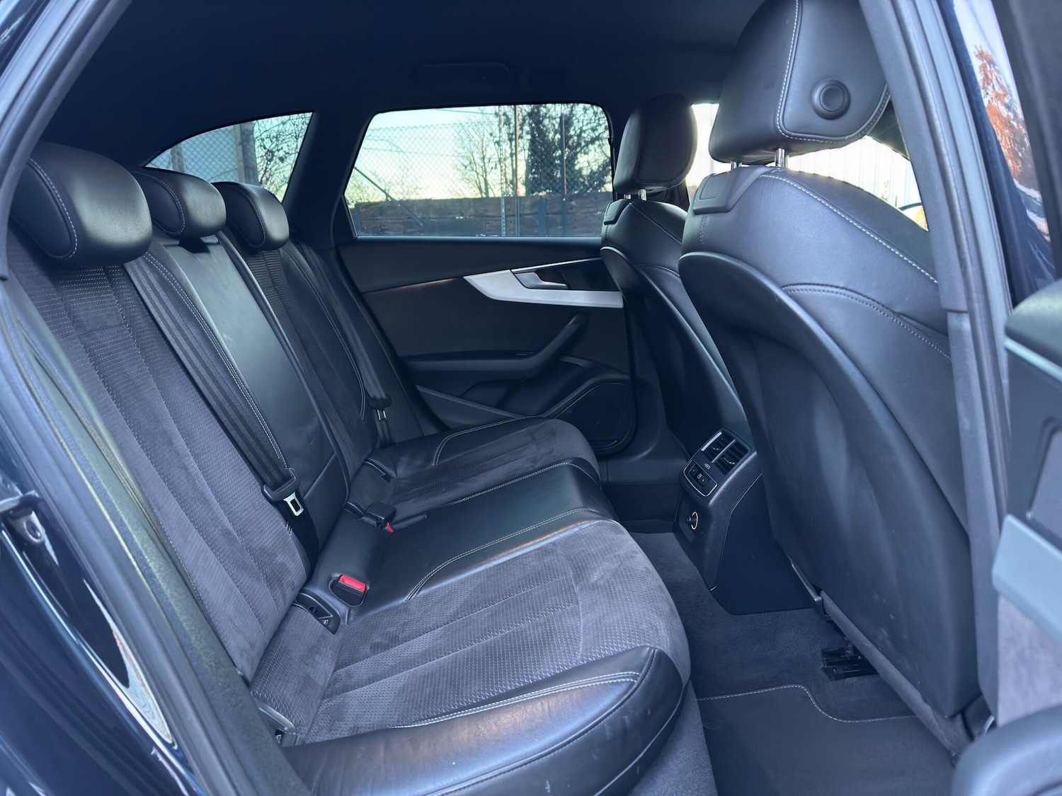 Used Audi A4 2016 for sale - 77108811: Photo 29