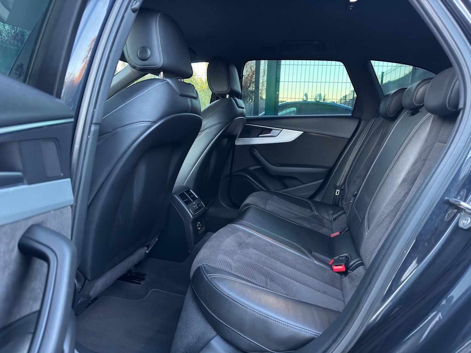 Used Audi A4 2016 for sale - 77108811: Photo 35