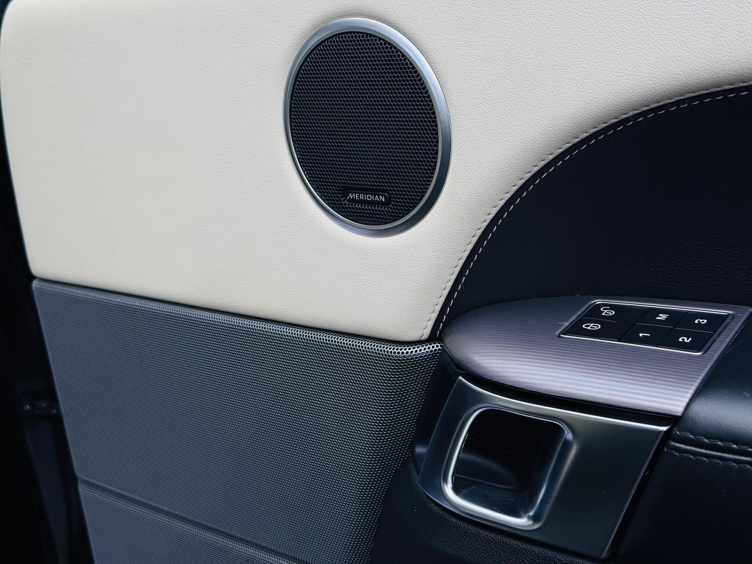 Used Land Rover Range Rover Sport 2018 for sale - 77278789: Photo 39