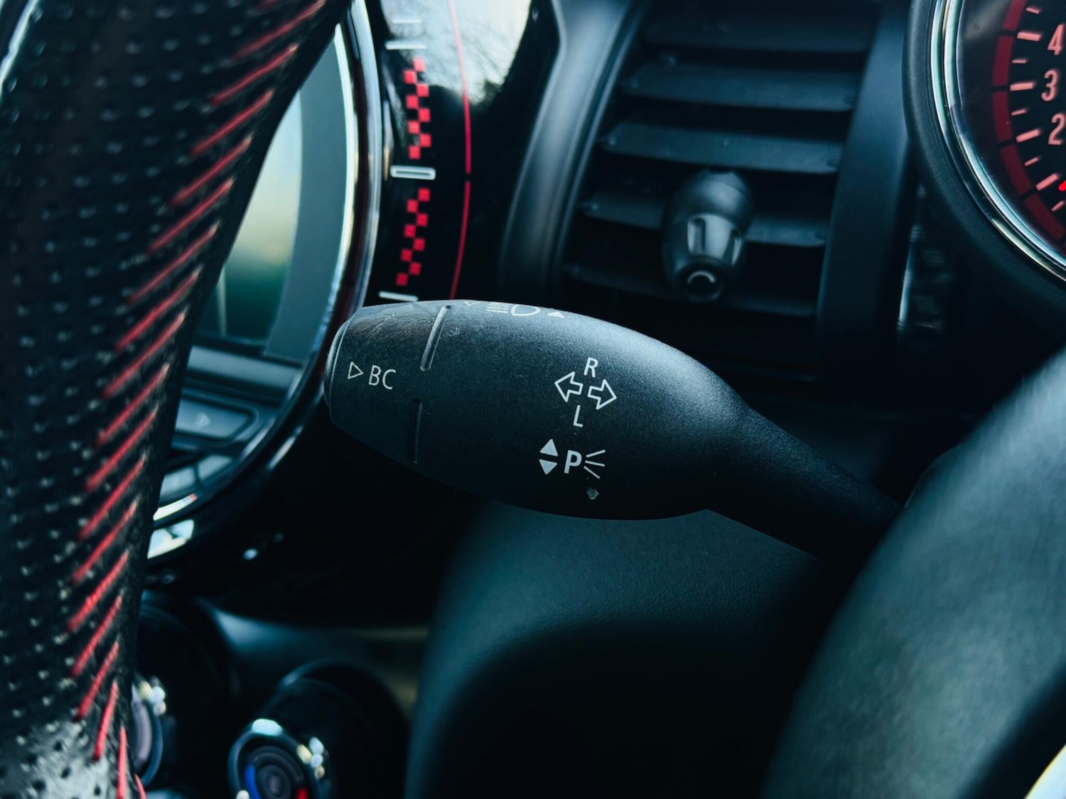 Used MINI Hatch 2018 for sale - 76801715: Photo 35