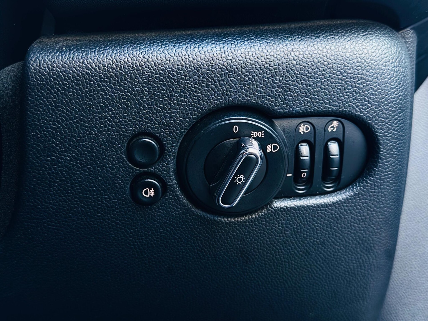 Used MINI Hatch 2018 for sale - 76801715: Photo 38