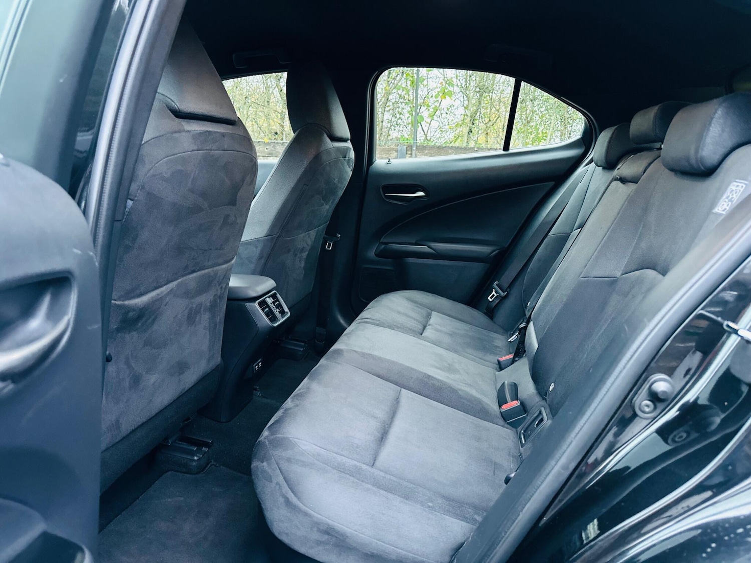 Used Lexus UX 2020 for sale - 76735474: Photo 30