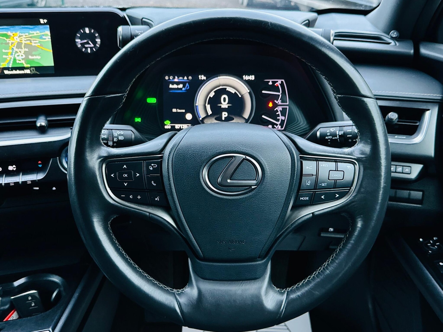 Used Lexus UX 2020 for sale - 76735474: Photo 32