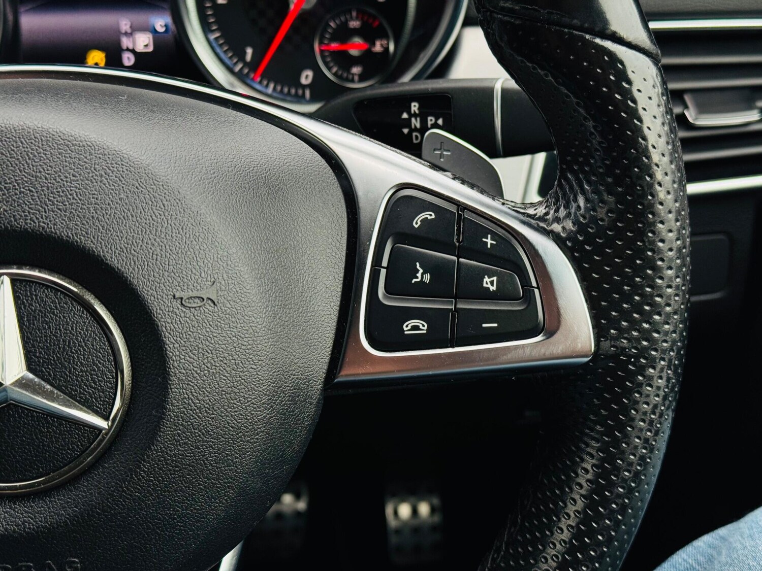 Used Mercedes-Benz GLE 2018 for sale - 76691142: Photo 37