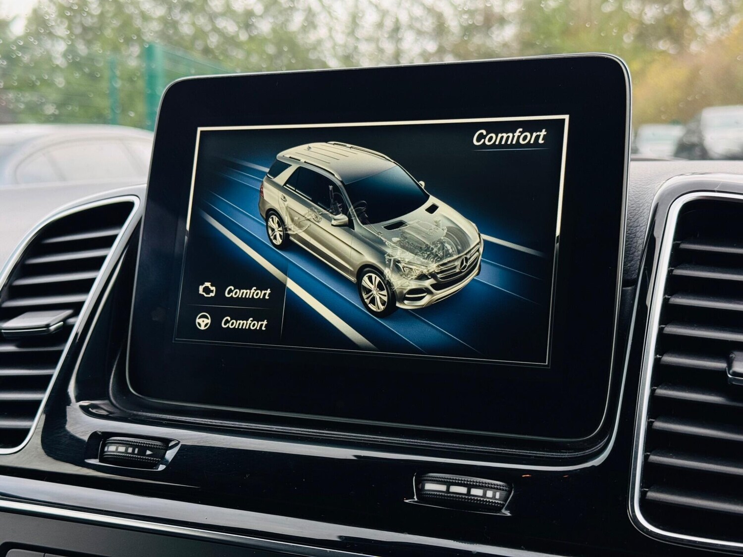 Used Mercedes-Benz GLE 2018 for sale - 76691142: Photo 57