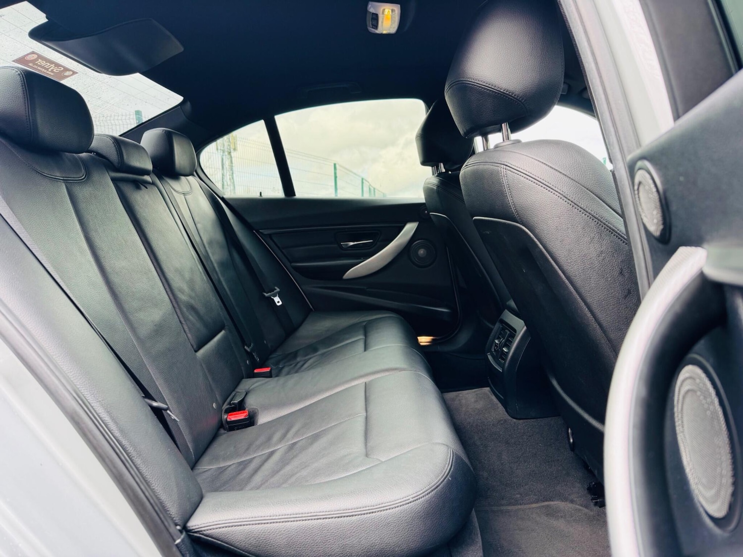 Used BMW 3 Series 2015 for sale - 77637433: Photo 31