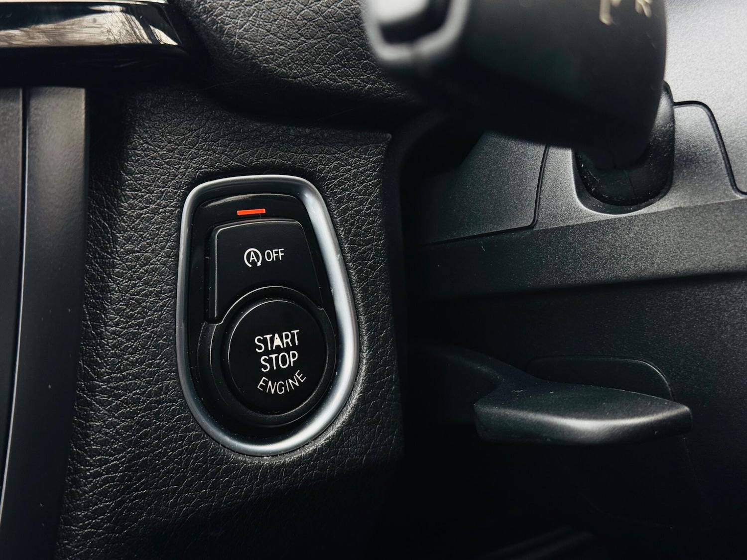 Used BMW 3 Series 2015 for sale - 77637433: Photo 46