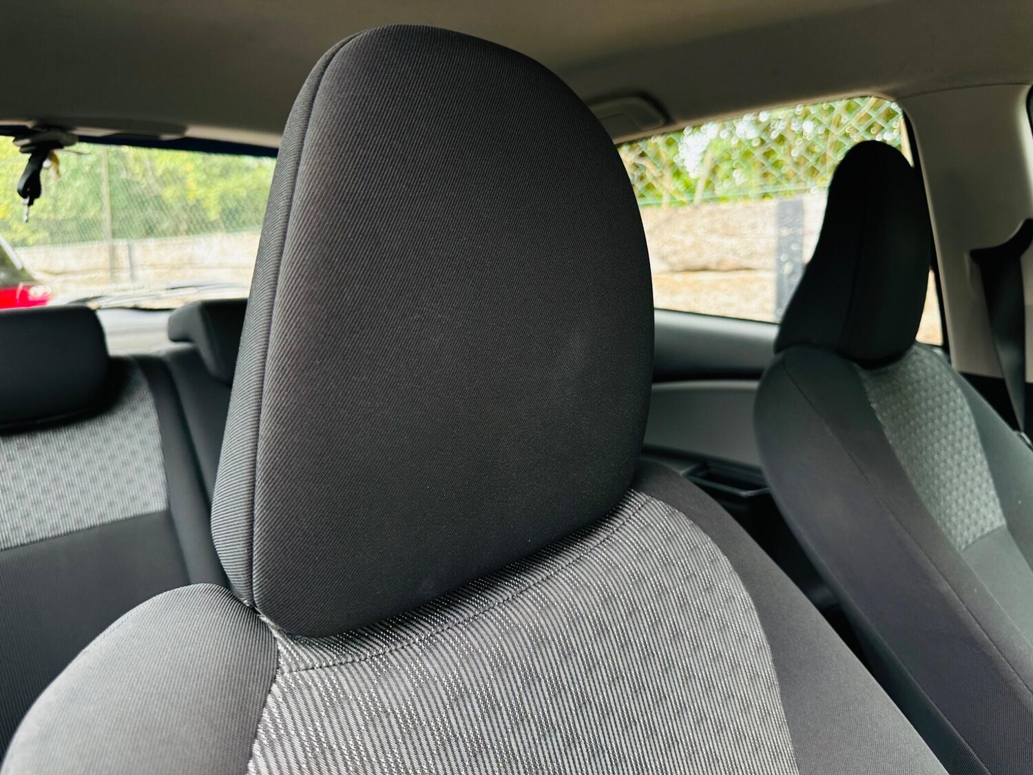 Used Toyota Yaris 2015 for sale - 76691145: Photo 20