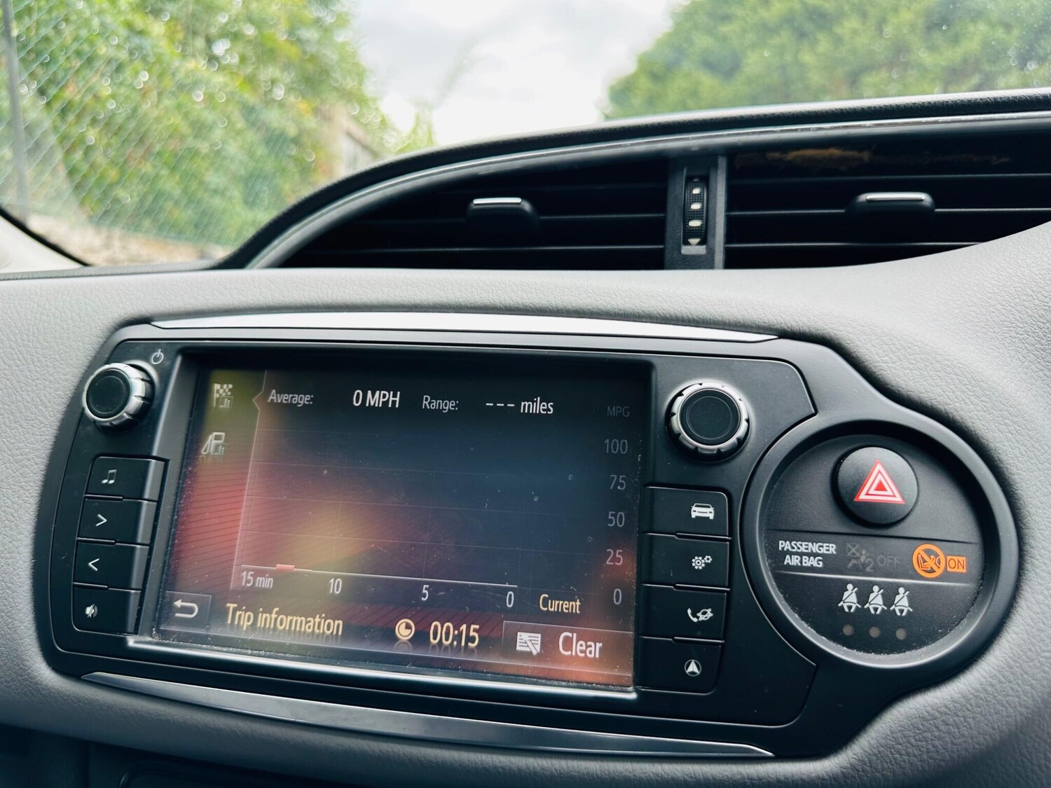 Used Toyota Yaris 2015 for sale - 76691145: Photo 41