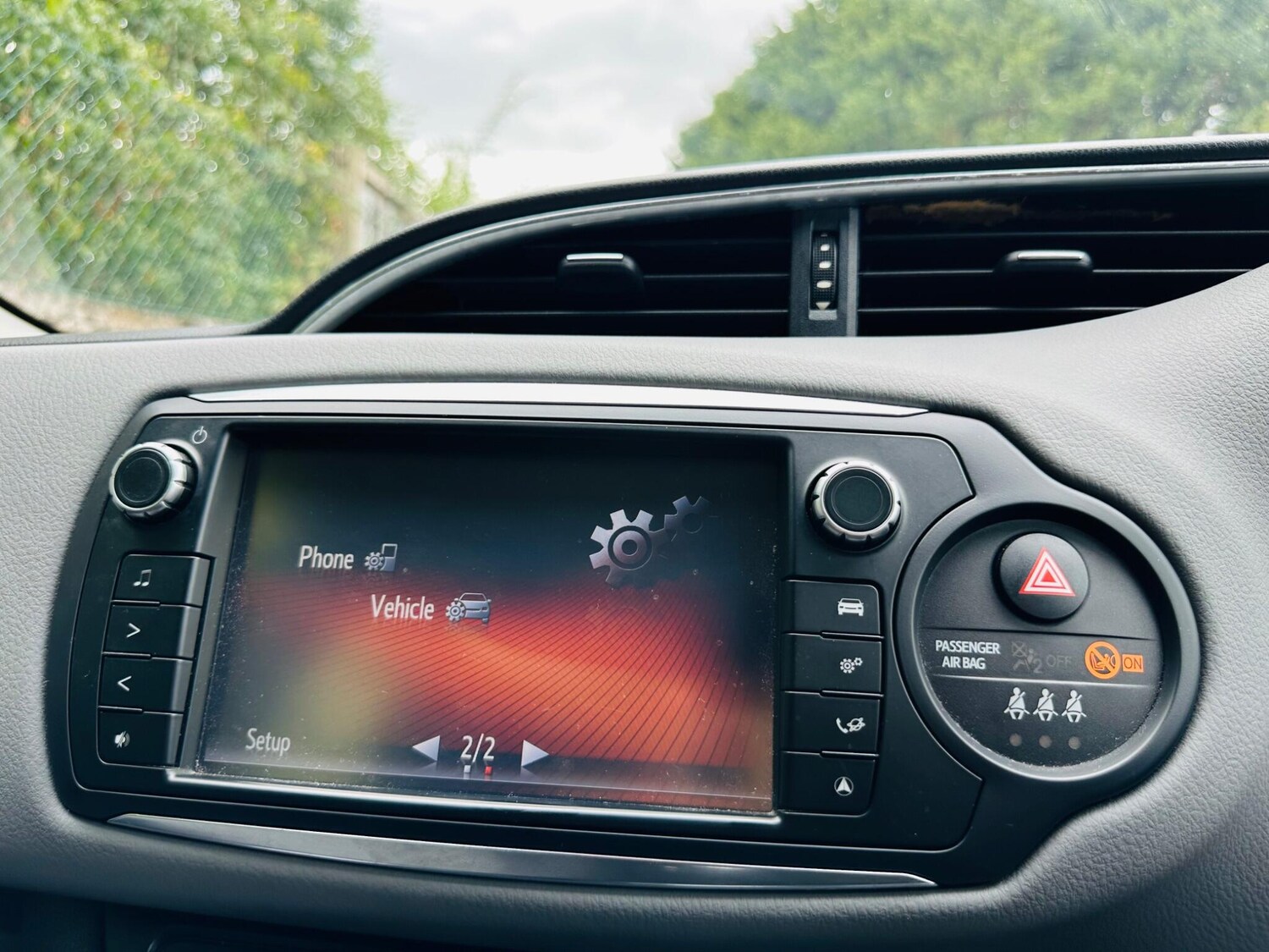 Used Toyota Yaris 2015 for sale - 76691145: Photo 43