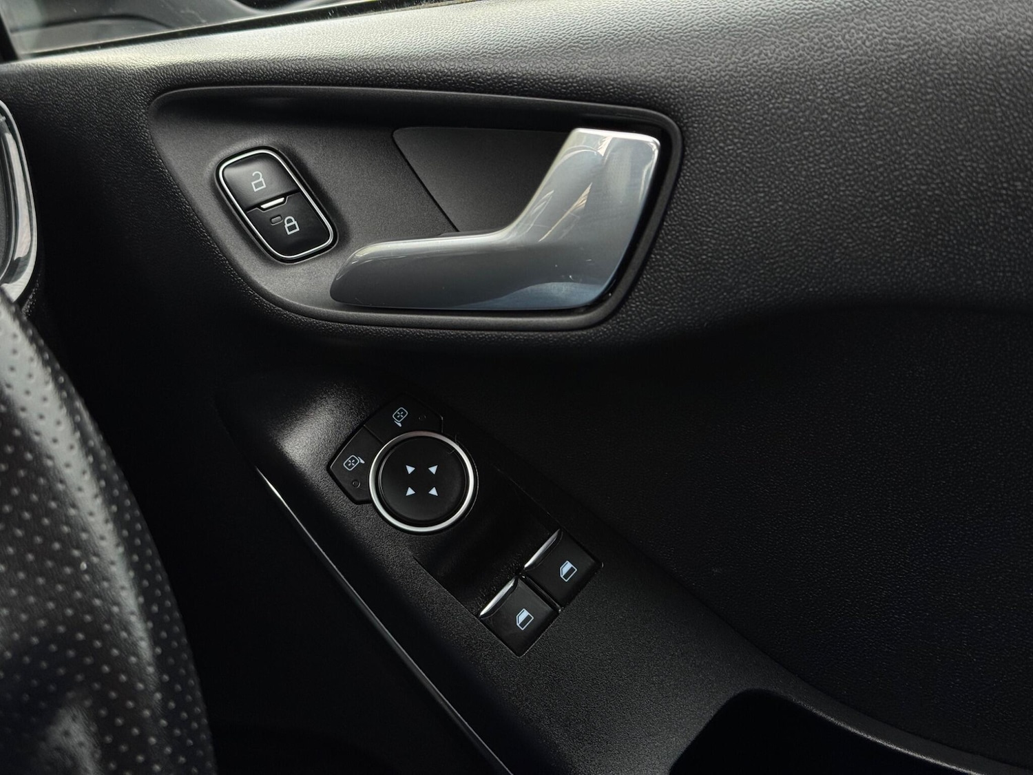 Used Ford Fiesta 2018 for sale - 78204129: Photo 23